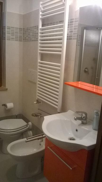 La Casetta Del Muratore Recanati Exterior foto